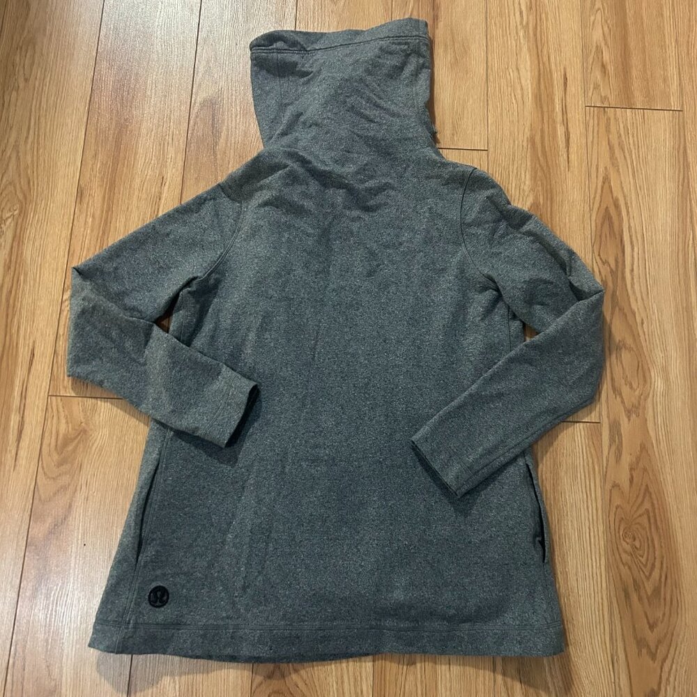 Lululemon Savasana Wrap Jacket Size 10 Grey Long Lounge Yoga Athleisure - Picture 2 of 5